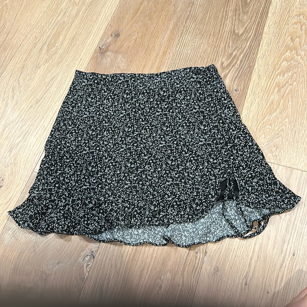 Forever 21 skirt